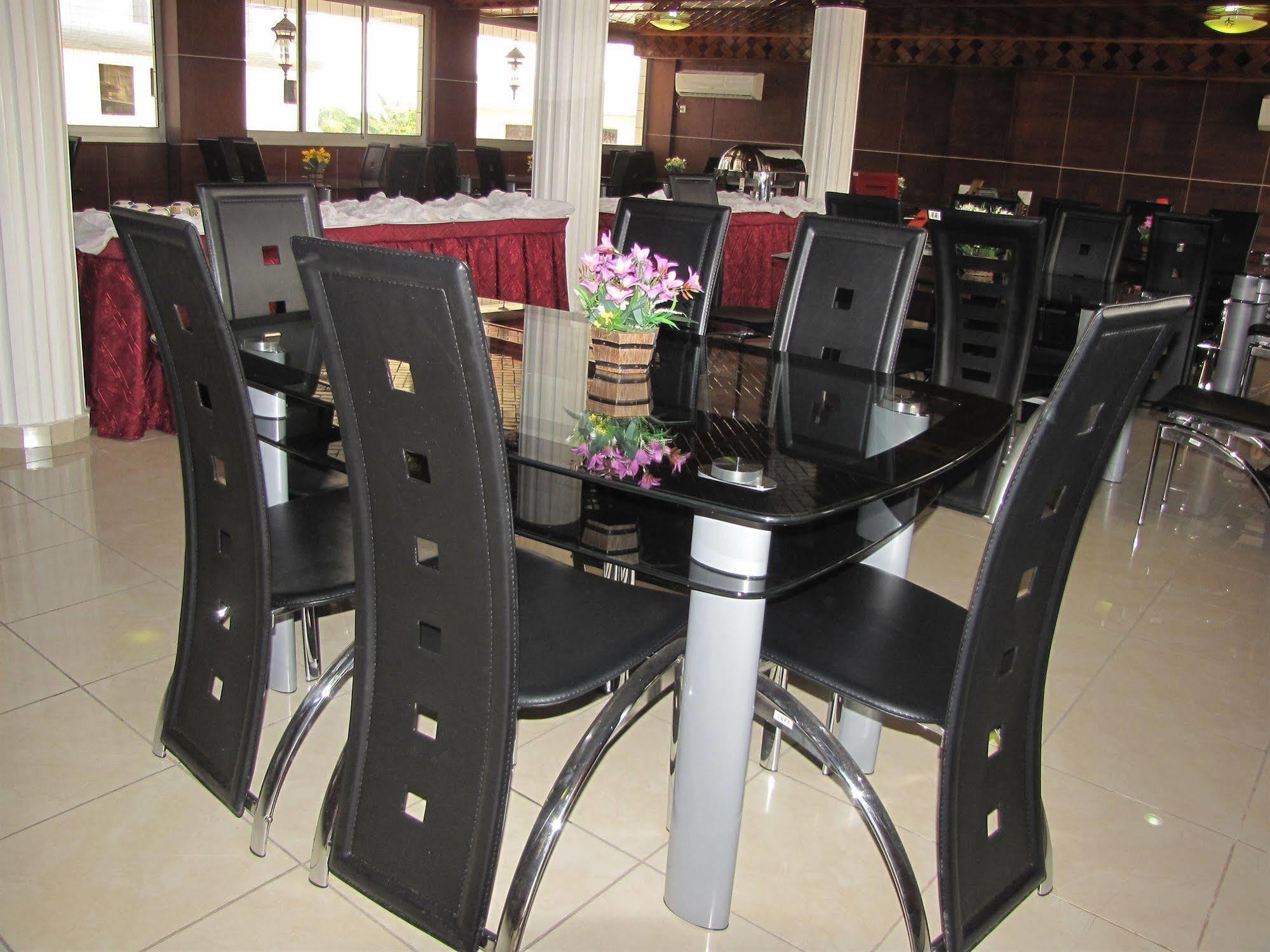 Afrique Hotel Douala Airport Luaran gambar