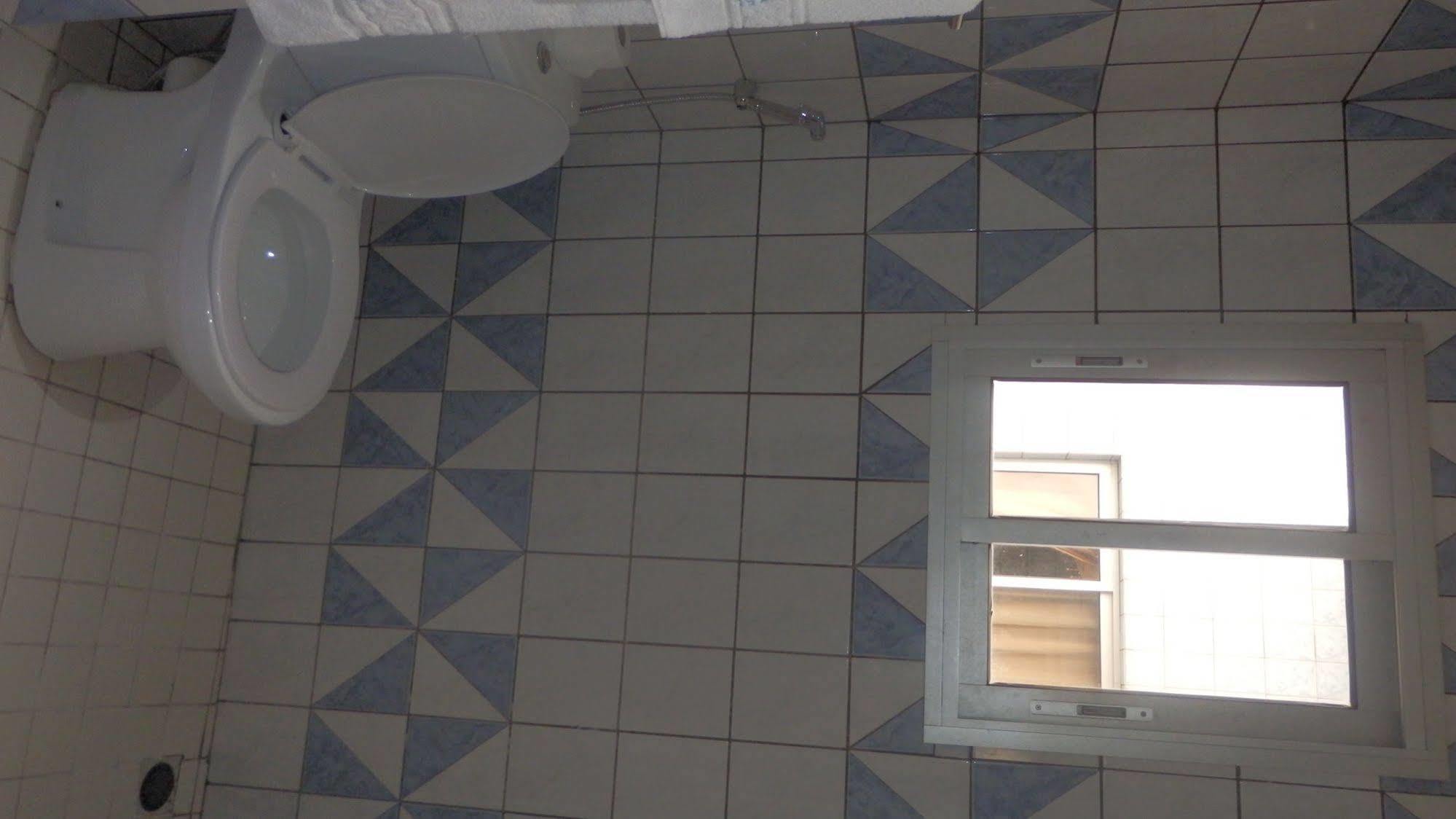 Afrique Hotel Douala Airport Luaran gambar